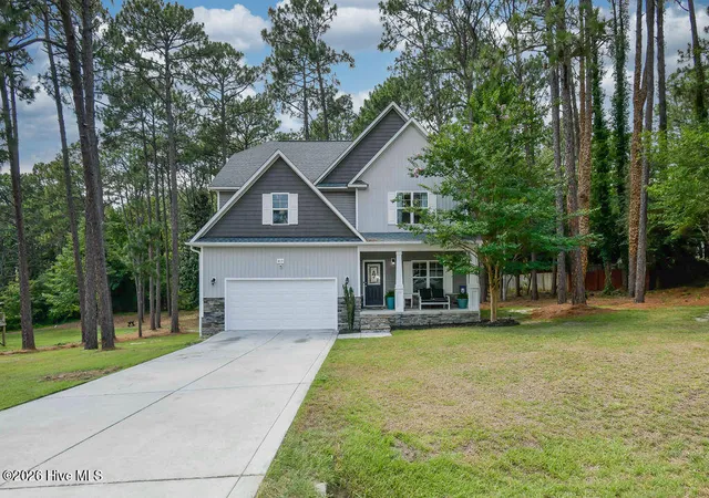 Photo 1 of Single family home for sale at 815 Paul Mccain Rd, Aberdeen, NC 28315 | MLS# 100587756 | Listing updated on 2026-09-02