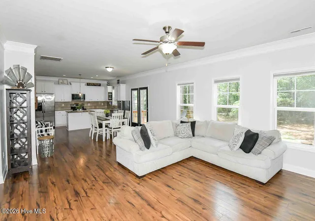 Photo 4 of Single family home for sale at 815 Paul Mccain Rd, Aberdeen, NC 28315 | MLS# 100587756 | Listing updated on 2026-09-02