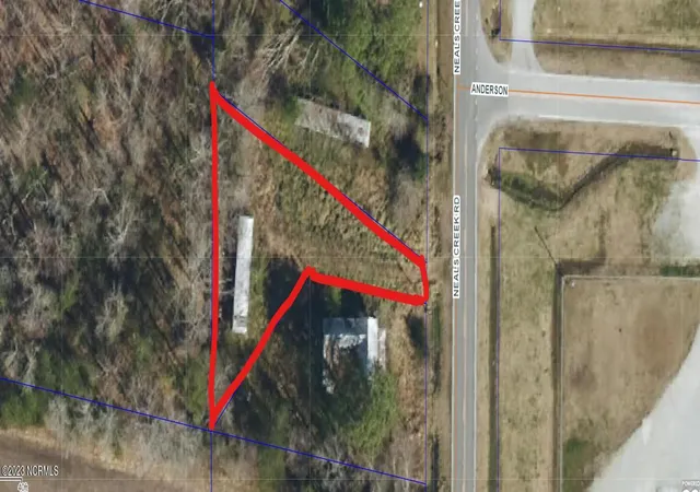2nd image of 304 Neals Creek Rd, Bayboro, NC 28515 | MLS# 100583922