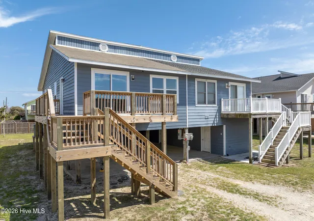 Homes for sale in Sneads Ferry, NC | 173 Sea Gull Ln, Sneads Ferry, NC 28460 | MLS# 100489747