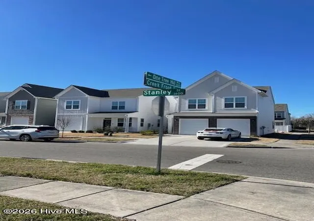 Homes for sale in Wilmington, NC | 1401 Creekfront Dr, Wilmington, NC 28401 | MLS# 100551613
