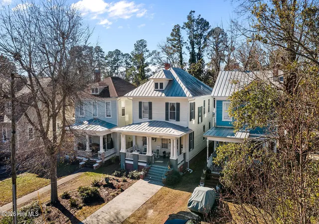 Photo 1 of Single family home for sale at 1223 National Ave, New Bern, NC 28560 | MLS# 100550741 | Listing updated on 2026-08-18
