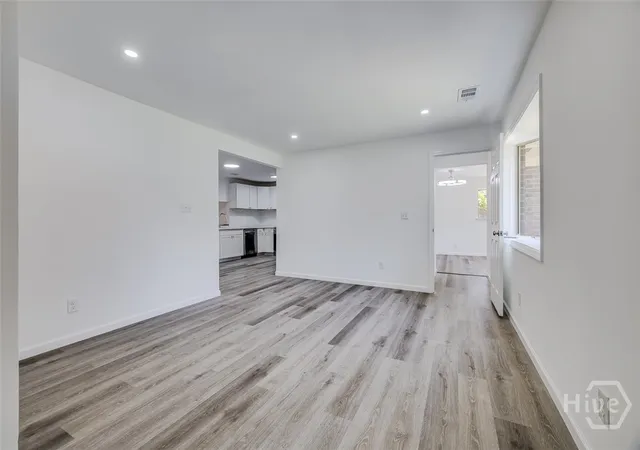 5th image of 8508 Clarke Ave, Savannah, GA 31406 | MLS# SA352516