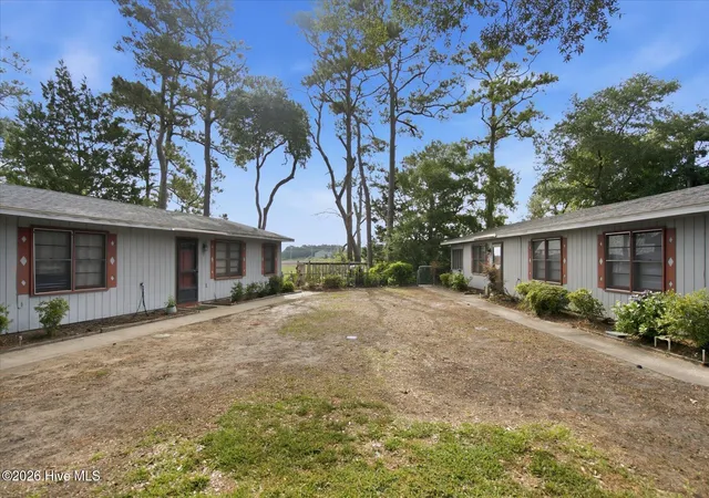 4th image of 518 Norton St, Oak Island, NC 28465
