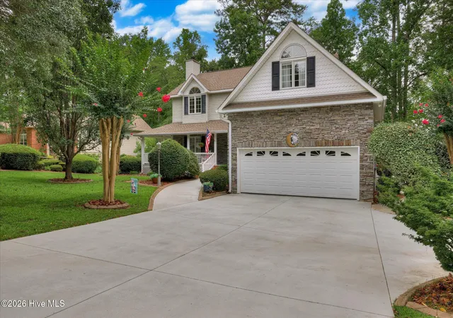 Photo 1 of Single family home for sale at 202 Shenandoah Dr, Mc Cormick, SC 29835 | MLS# 100585216 | Listing updated on 2026-08-18