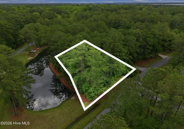 Homes for sale in Washington, NC | 111 Live Oak Ln, Washington, NC 27889 | MLS# 100569830