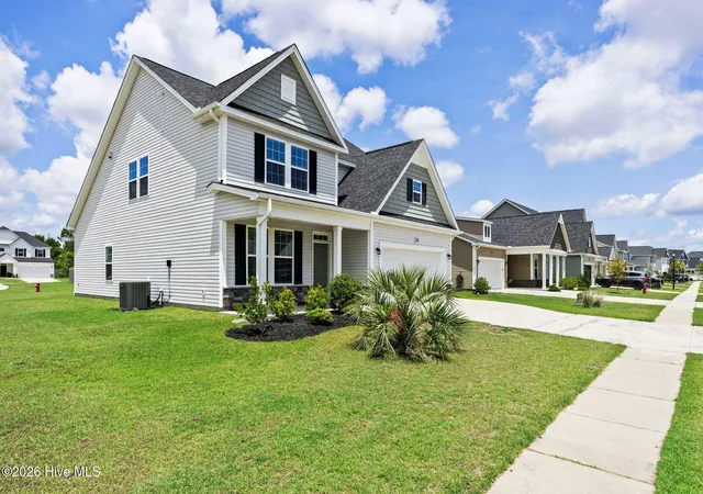 Photo 3 of Single family home for sale at 7801 Waterwillow Dr, Leland, NC 28451 | MLS# 100585334 | Listing updated on 2026-10-06