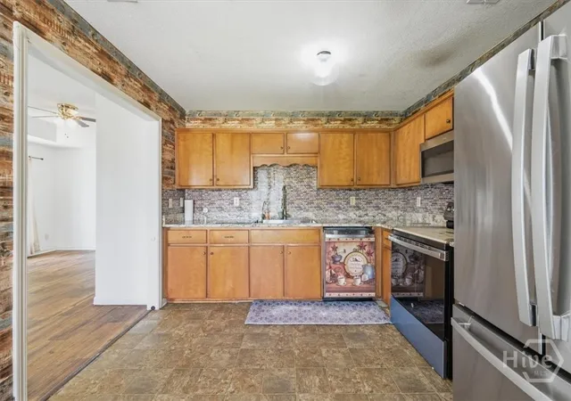 Photo 3 of Single family home for sale at 48 W Beaver Ln, Midway, GA 31320 | MLS# SA352165 | Listing updated on 2026-08-19