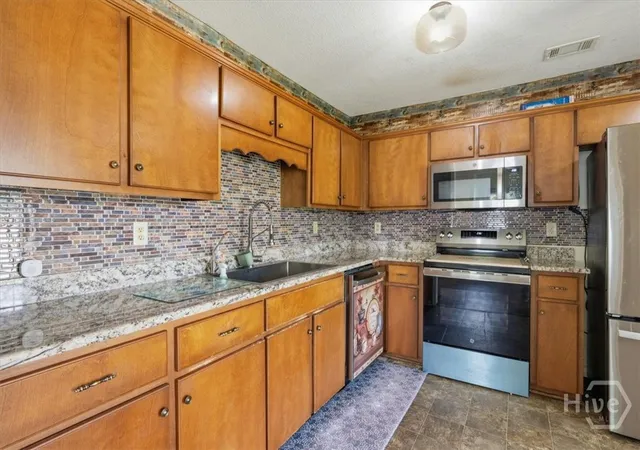 Photo 4 of Single family home for sale at 48 W Beaver Ln, Midway, GA 31320 | MLS# SA352165 | Listing updated on 2026-08-19