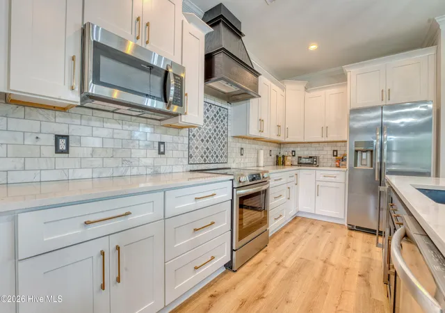 Photo 5 of Single family home for sale at 20 Pomegranate Ct, Cameron, NC 28326 | MLS# 100596878 | Listing updated on 2026-08-18