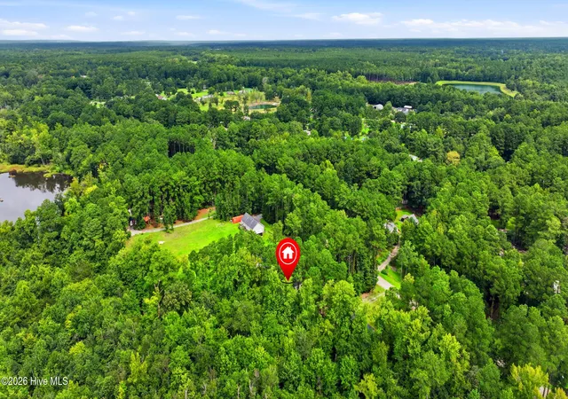 Photo 4 of Single family home for sale at 446 Pond Rd, Rocky Point, NC 28457 | MLS# 100599587 | Listing updated on 2026-08-30