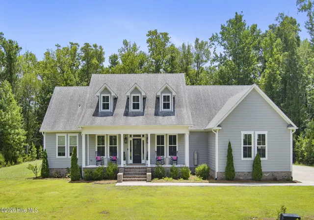 1st image of 2703 E Fairway Rd, Morehead City, NC 28557 | MLS# 100586587