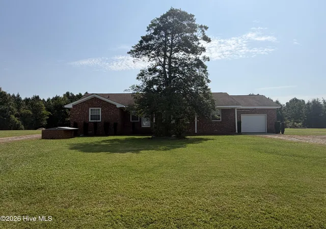 Single family home for sale at 406 Woodruff Rd, Selma, NC 27576 | MLS# 100604689