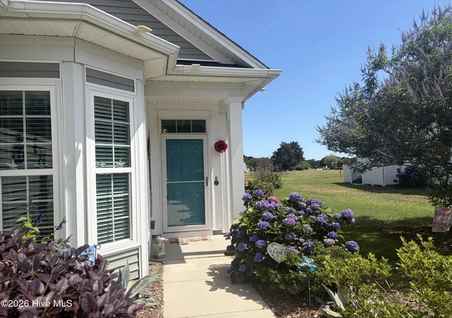 Homes for sale in Southport, NC | 5203 Windward Wy, Southport, NC 28461 | MLS# 100560600