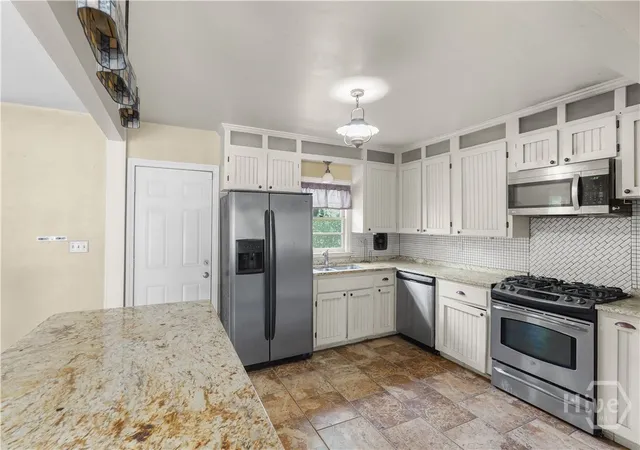Homes for sale in Savannah, GA | 1809 Delesseps Ave, Savannah, GA 31404 | MLS# SA352653