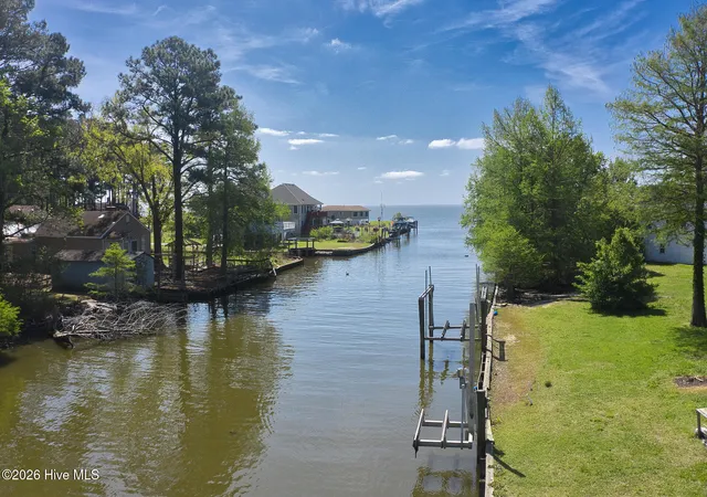 3rd image of 172 Sunset Cir, Hertford, NC 27944 | MLS# 100565589