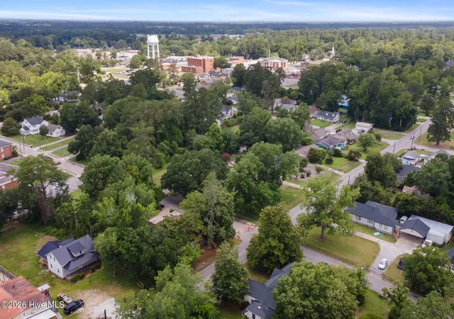 Homes for sale in Whiteville, NC | 413 N Franklin St, Whiteville, NC 28472 | MLS# 100587340