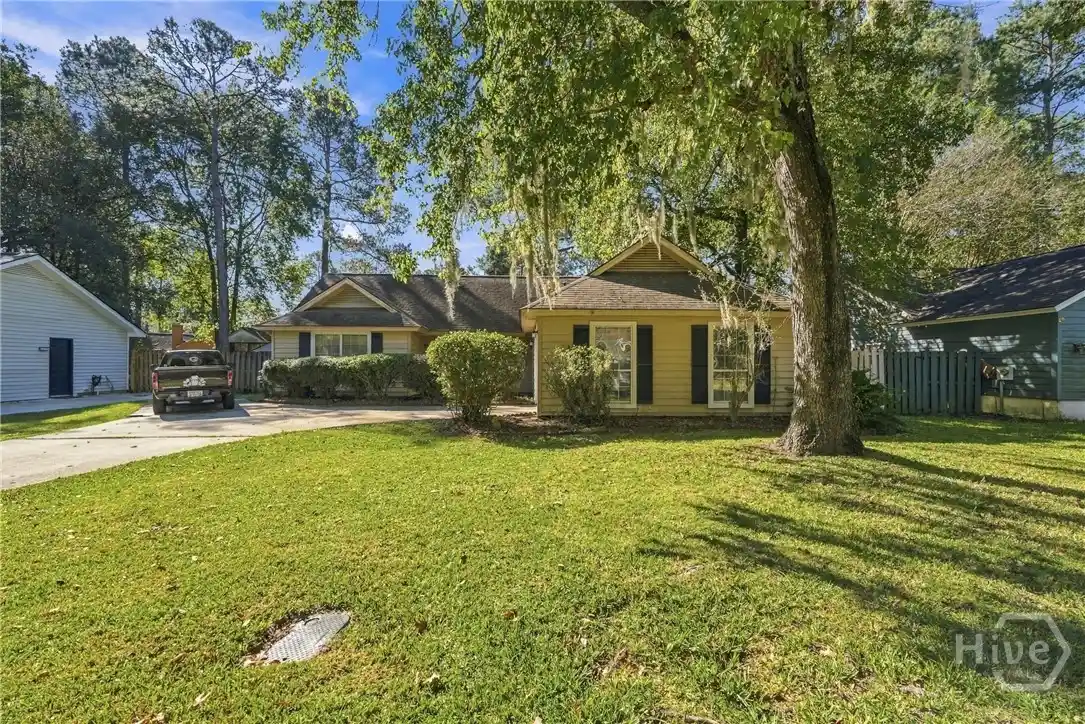 Photo 1 of Single family home for sale at 79 Red Fox Dr, Savannah, GA 31419 | MLS# SA366337 | Listing updated on 2026-10-21