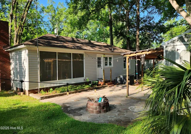 Homes for sale in Whiteville, NC | 114 W Frink St, Whiteville, NC 28472 | MLS# 100567972