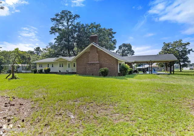 Photo 2 of Single family home for sale at 653 Seth Turner Rd, Albertson, NC 28508 | MLS# 100596643 | Listing updated on 2026-09-13