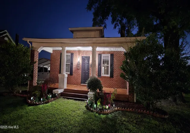 Homes for sale in Conway, NC | 225 N Church St, Conway, NC 27820 | MLS# 100493667