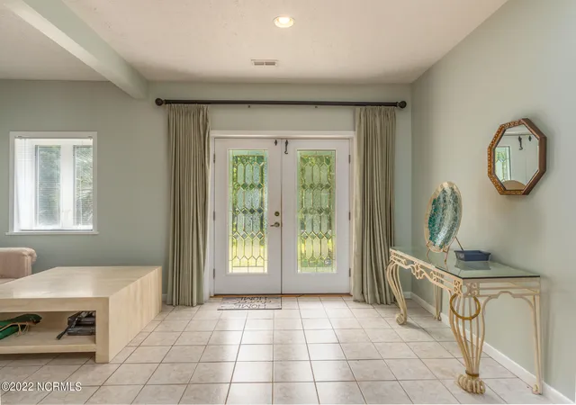 5th image of 301 Sandy Point Dr, Beaufort, NC 28516 | MLS# 100580663