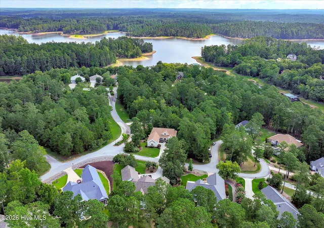 Photo 4 of Single family home for sale at 126 Driftwood Ln, Mc Cormick, SC 29835 | MLS# 100594535 | Listing updated on 2026-08-18