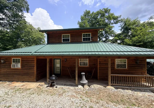 Photo 3 of Single family home for sale at 119 Bucks Nest Dr, Topton, NC 28781 | MLS# 100596666 | Listing updated on 2026-08-18