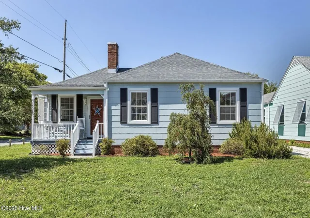 Photo 1 of Single family home for sale at 1501 Front St, Beaufort, NC 28516 | MLS# 100587394 | Listing updated on 2026-08-30