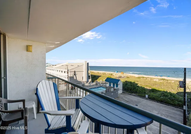 4th image of 901 S Lake Park Blvd #Unit 304, Carolina Beach, NC 28428 | MLS# 100570522