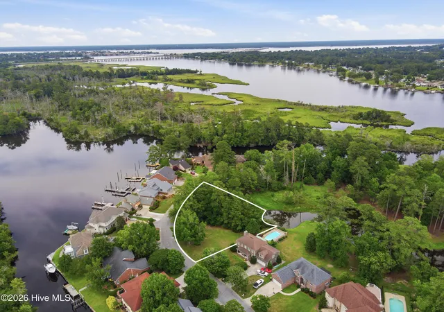 2nd image of 2409 Turtle Bay Dr, New Bern, NC 28562 | MLS# 100584682