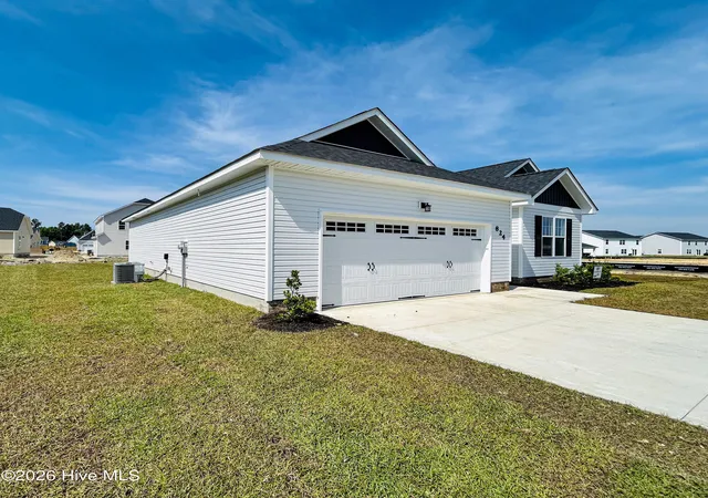 Photo 2 of Single family home for sale at 824 Hidden Brg Dr, Jacksonville, NC 28546 | MLS# 100560899 | Listing updated on 2026-10-02
