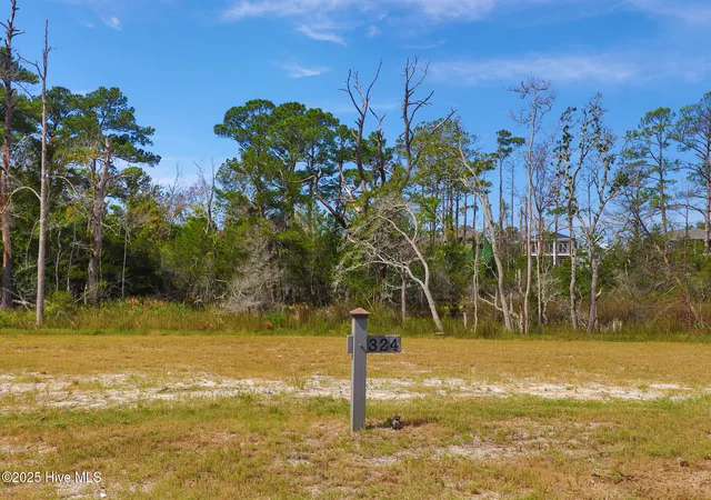 3rd image of 508 Swan Ct, Beaufort, NC 28516 | MLS# 100536244