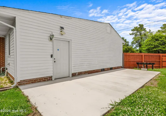 Homes for sale in Jacksonville, NC | 114 Country Club Rd, Jacksonville, NC 28546 | MLS# 100576532