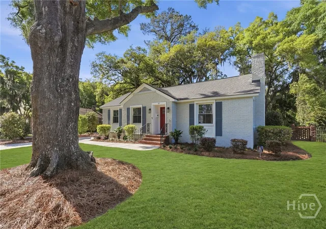 Photo 3 of Single family home for sale at 12 Harlan Dr, Savannah, GA 31406 | MLS# SA358348 | Listing updated on 2026-07-09