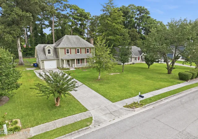 Photo 4 of Single family home for sale at 184 Audubon Dr, Jacksonville, NC 28546 | MLS# 100593653 | Listing updated on 2026-09-25