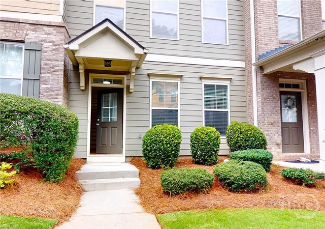 Homes for sale in Suwanee, GA | 635 Grove Manor Park, Suwanee, GA 30024 | MLS# CL358798