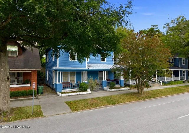 Photo 2 of Single family home for sale at 407 N 5th Avenue, Wilmington, NC 28401 | MLS# 100581990 | Listing updated on 2026-08-18
