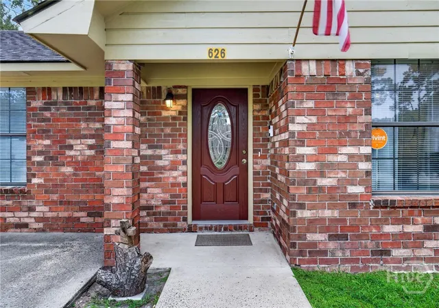 Photo 3 of Single family home for sale at 626 Trevor St, Hinesville, GA 31313 | MLS# SA363191 | Listing updated on 2026-09-10