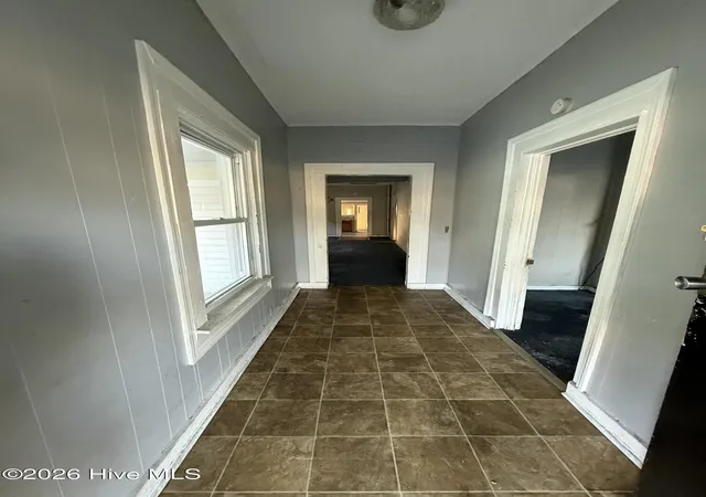 Photo 3 of Single family home for sale at 1110 S 8th Street, Wilmington, NC 28401 | MLS# 100580748 | Listing updated on 2026-09-15