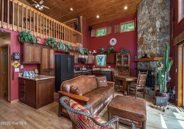 Photo 5 of Single family home for sale at 659 Lonesome Pine Rd, Murphy, NC 28906 | MLS# 100584890 | Listing updated on 2026-08-31