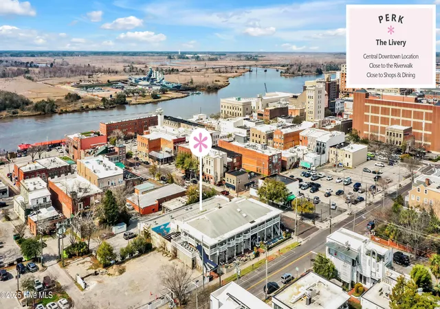 1st image of 118 Dock St #Apt 8, Wilmington, NC 28401 | MLS# 100586295