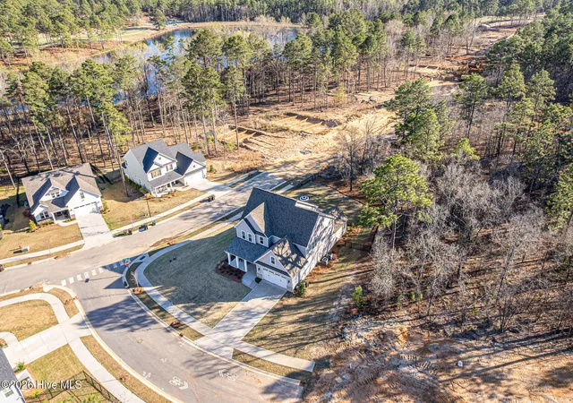 Photo 5 of Single family home for sale at 1528 Salters Ln, Aberdeen, NC 28315 | MLS# 100588356 | Listing updated on 2026-08-18