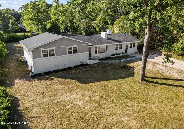 Photo 2 of Single family home for sale at 1828 Courtney Dr, North Augusta, SC 29841 | MLS# 100587338 | Listing updated on 2026-08-24