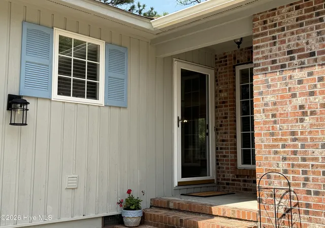 Photo 3 of Townhouse for sale at 119 Sandham Ct #12, West End, NC 27376 | MLS# 100591010 | Listing updated on 2026-08-18