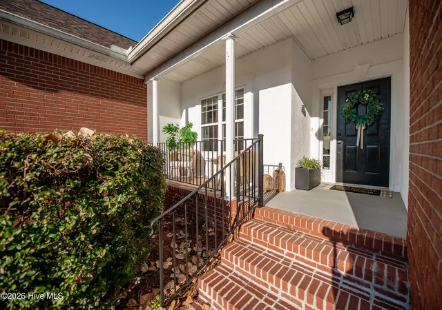 Photo 3 of Single family home for sale at 2042 Silver Run Fls, Grovetown, GA 30813 | MLS# 100611564 | Listing updated on 2026-10-30