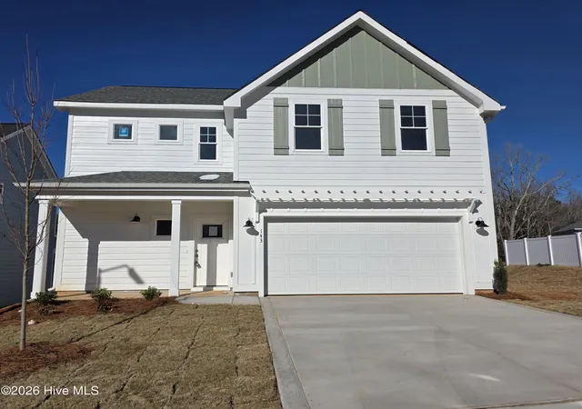 Photo 1 of Single family home for sale at 143 Carver St, Carthage, NC 28327 | MLS# 100538156 | Listing updated on 2026-08-18