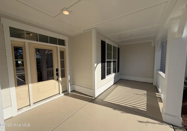Photo 4 of Single family home for sale at 7354 Foxbriar Dr, Leland, NC 28451 | MLS# 100518580 | Listing updated on 2026-09-12
