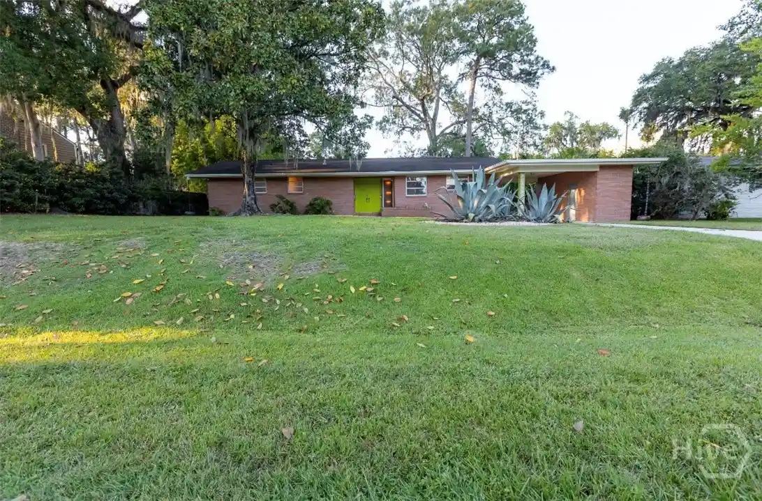 Photo 1 of Single family home for sale at 1514 Whitney Rd, Savannah, GA 31406 | MLS# SA366899 | Listing updated on 2026-10-23