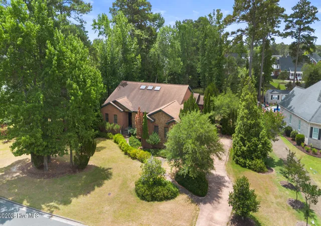Homes for sale in Winterville, NC | 146 Lismore Dr, Winterville, NC 28590 | MLS# 100584882
